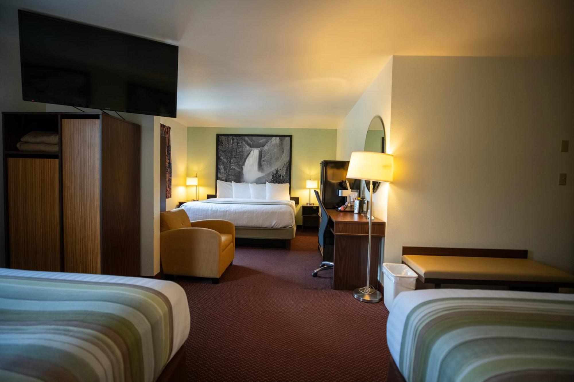Mountain Vista Hotel غرب يلوستون المظهر الخارجي الصورة
