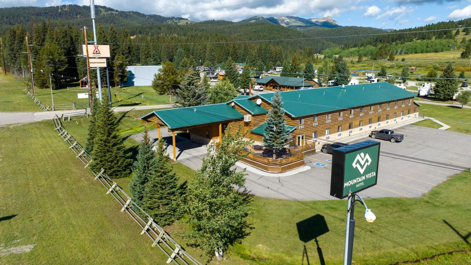 Mountain Vista Hotel غرب يلوستون المظهر الخارجي الصورة