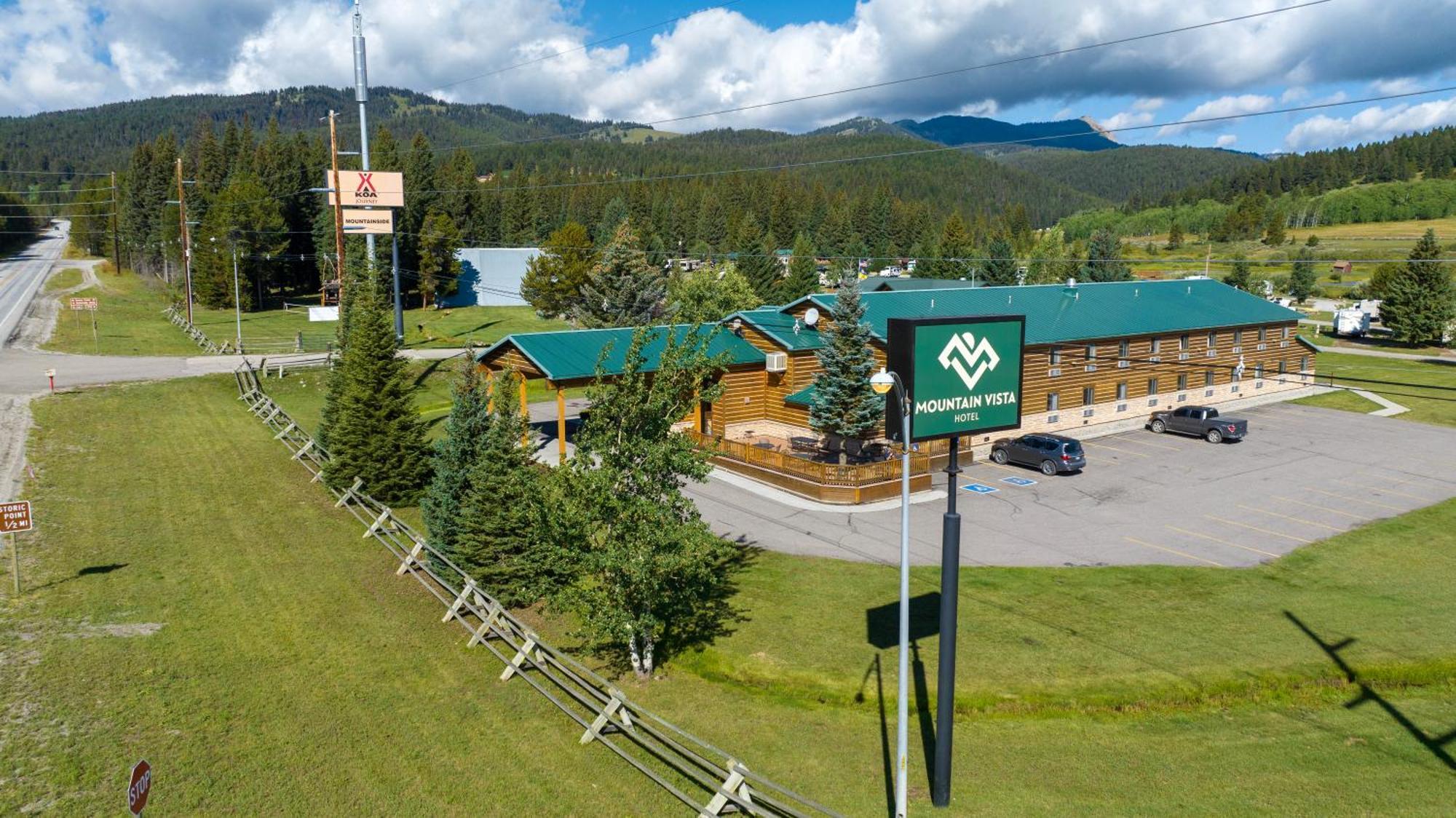 Mountain Vista Hotel غرب يلوستون المظهر الخارجي الصورة
